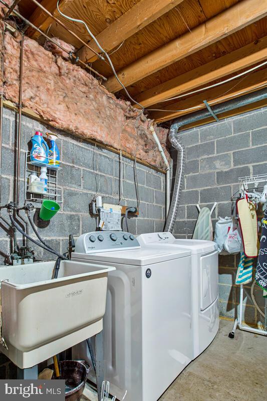 GLEN ORA - PLAT 9 - Residential