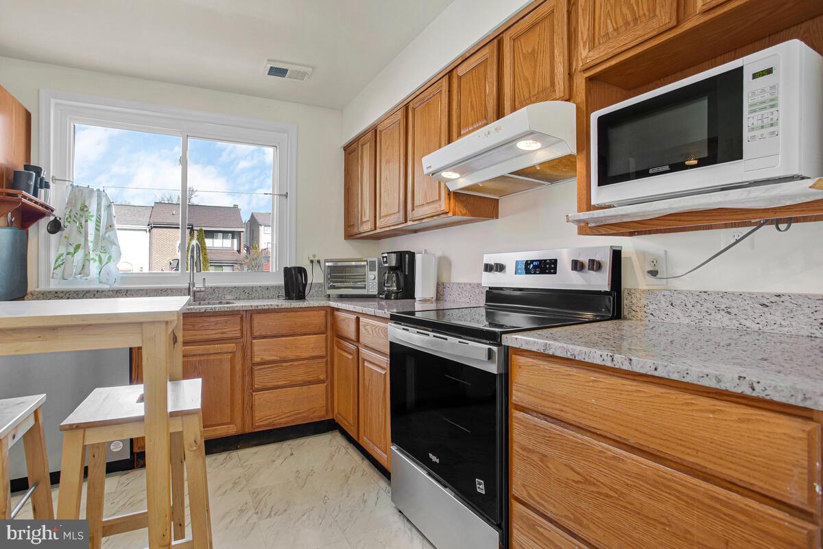 GLEN ORA - PLAT 9 - Residential