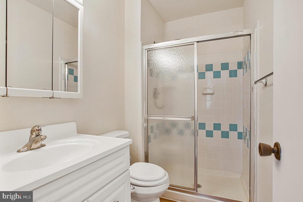 GLEN ORA - PLAT 9 - Residential