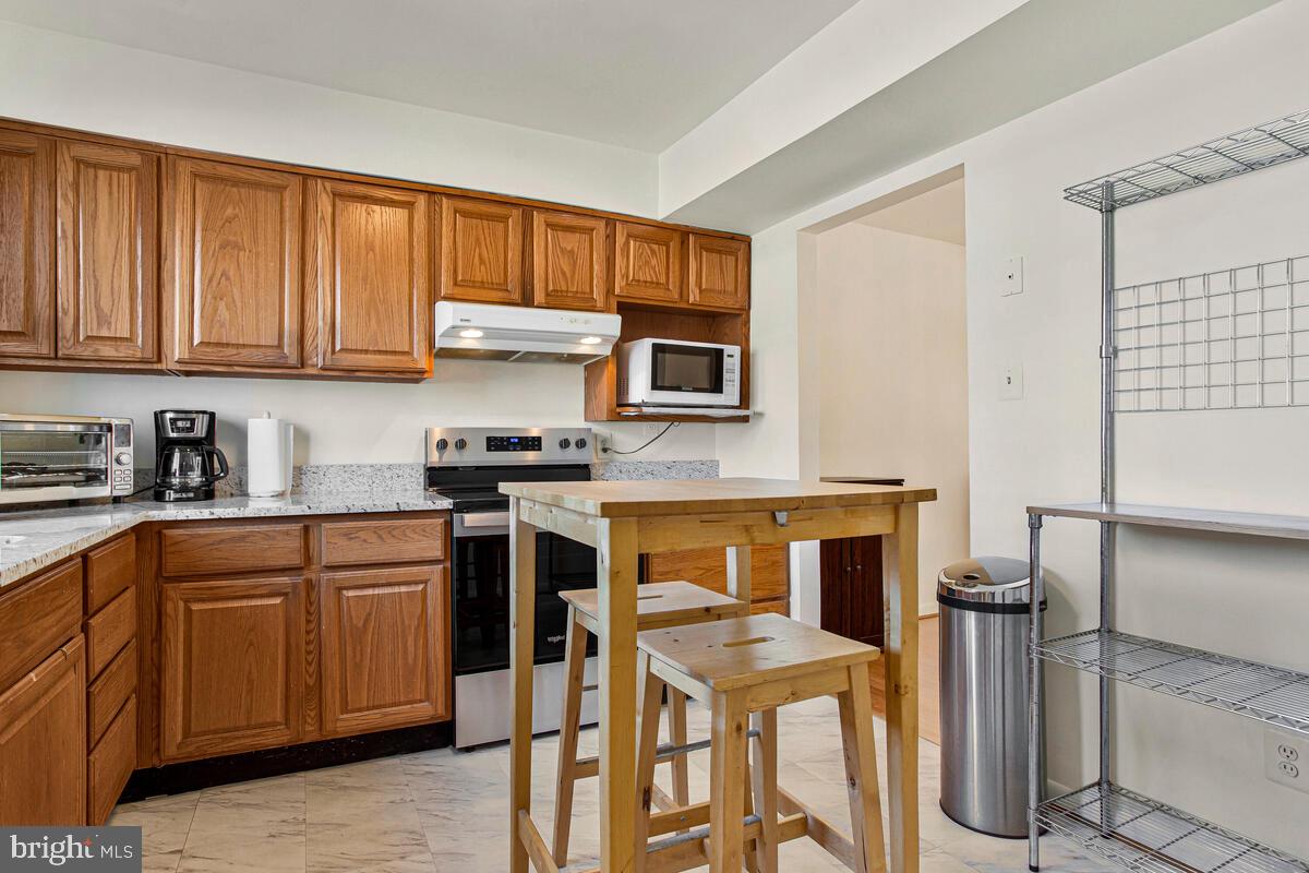 GLEN ORA - PLAT 9 - Residential