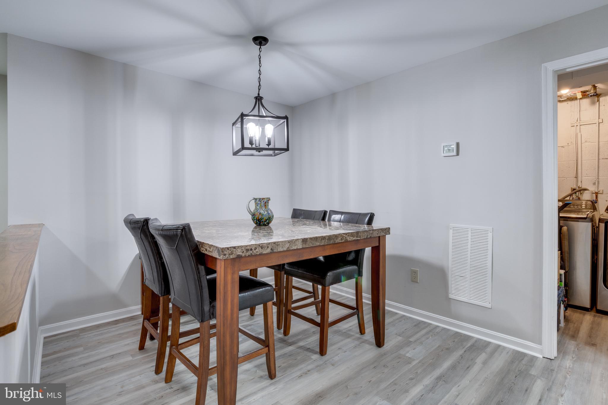 KEENE MILL WOODS - Residential Lease