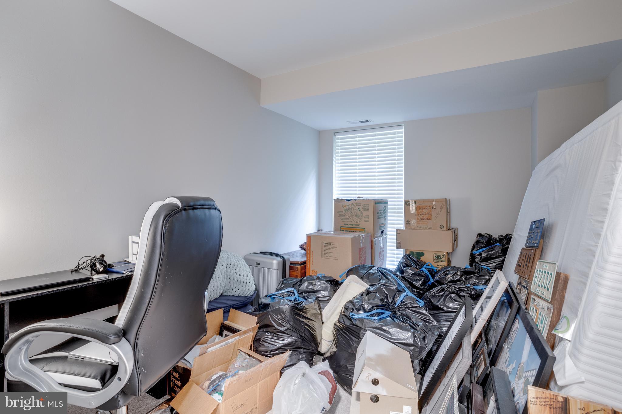 KEENE MILL WOODS - Residential Lease