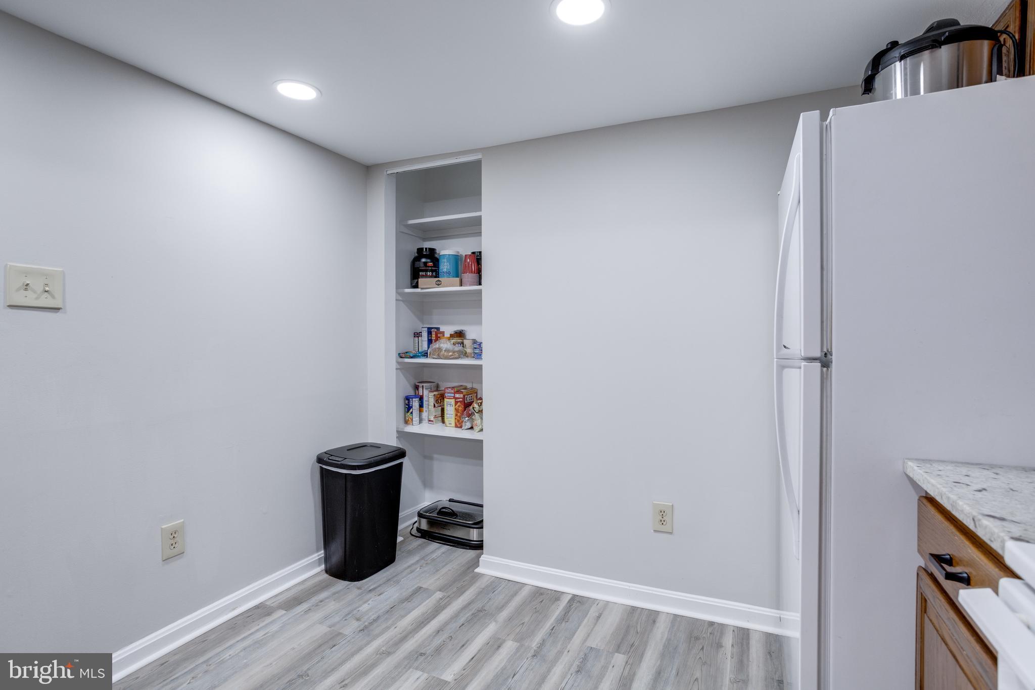 KEENE MILL WOODS - Residential Lease