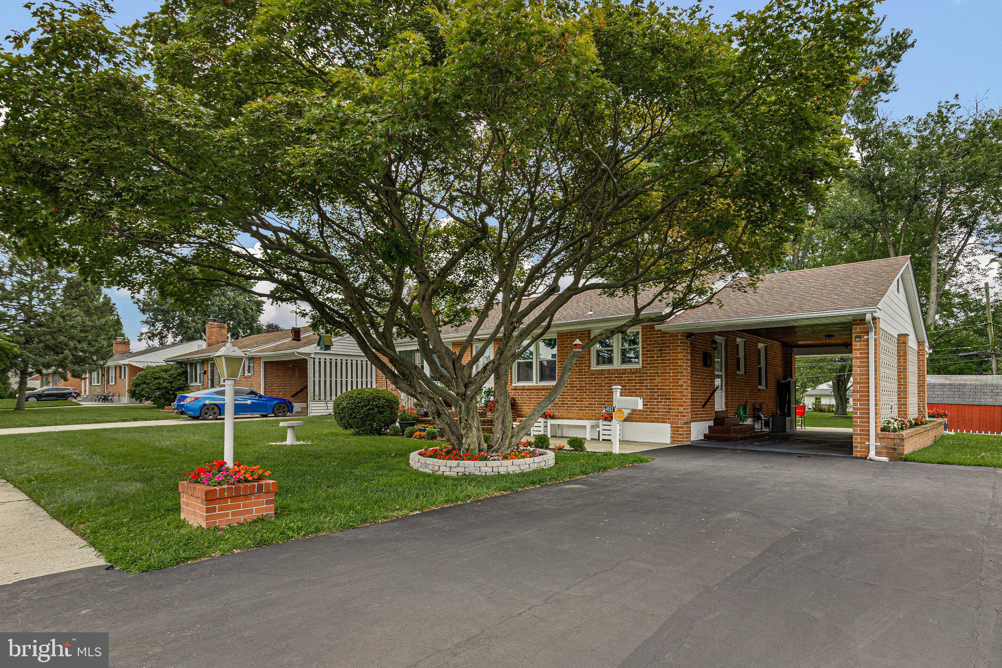 4512 VERONA DRIVE