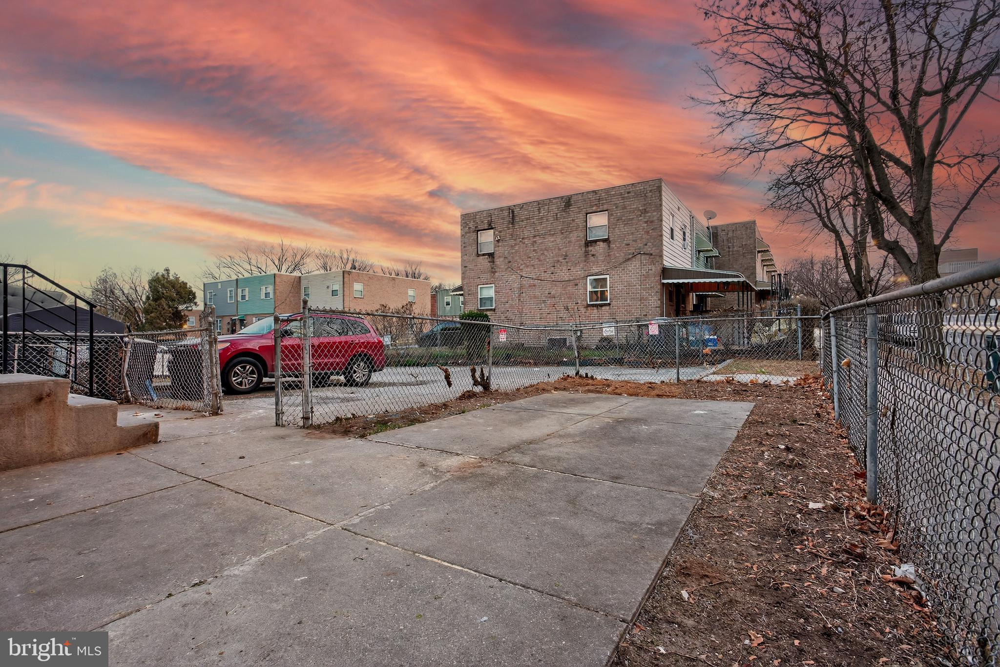 TEMPLE UNIVERSITY - Residential