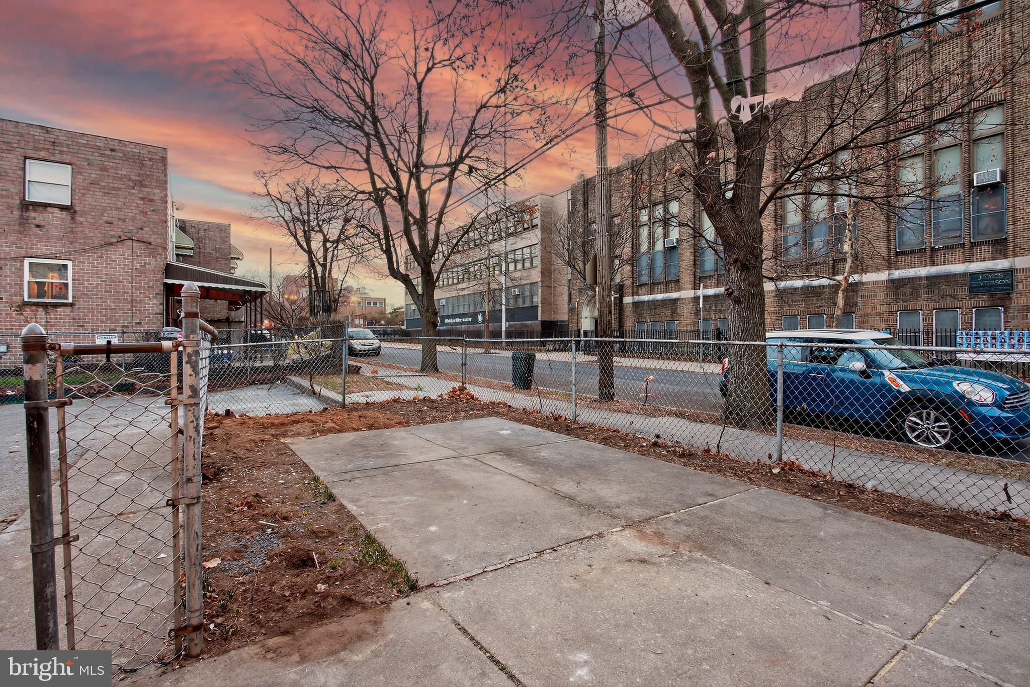 TEMPLE UNIVERSITY - Residential