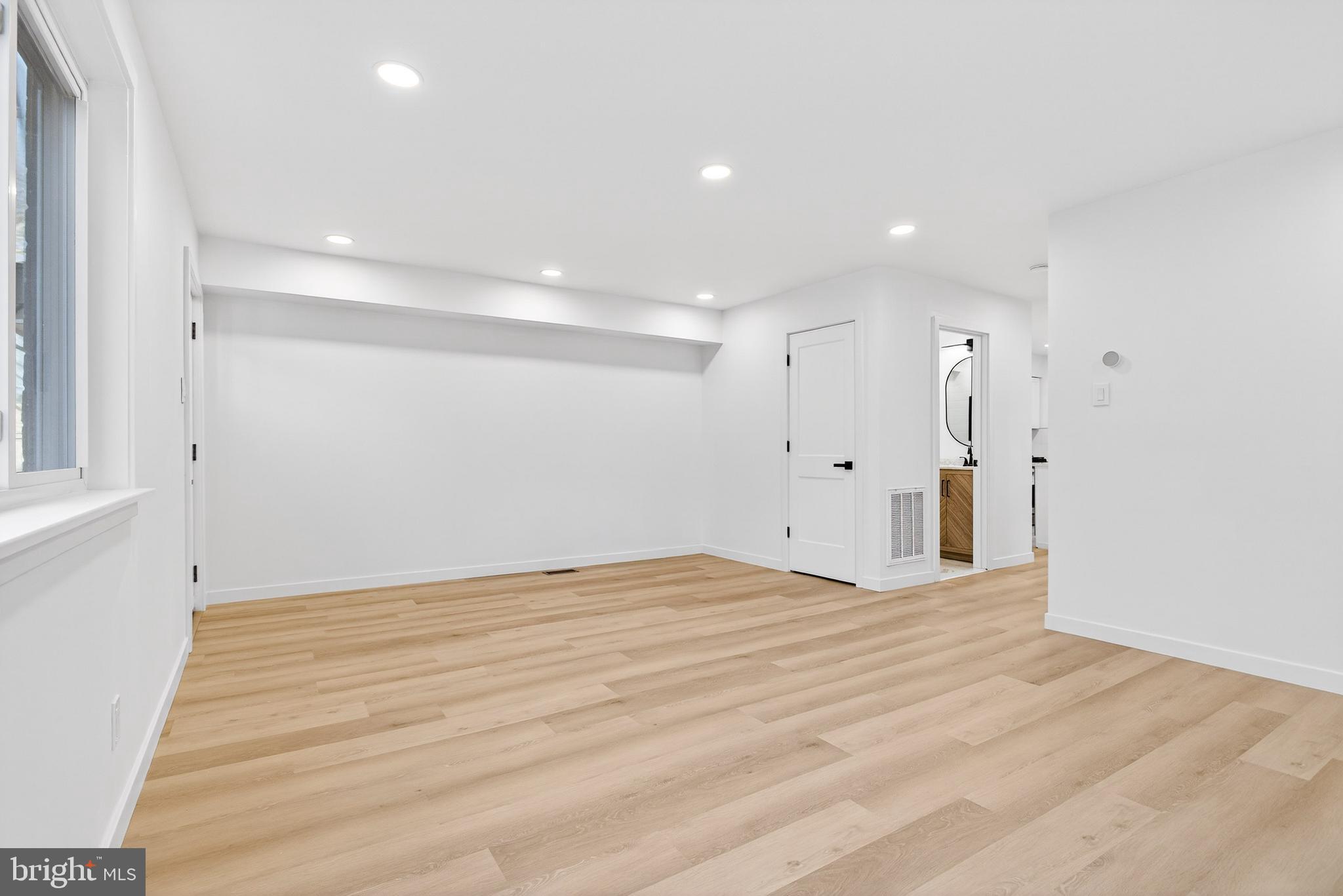 TEMPLE UNIVERSITY - Residential