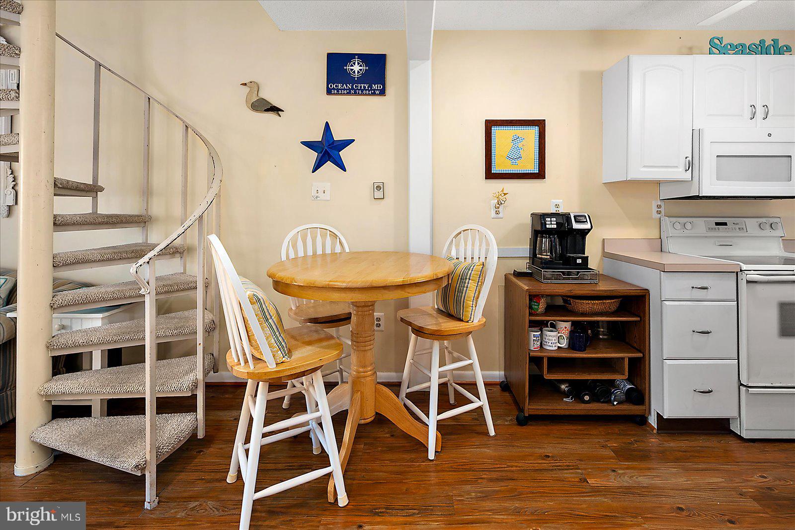 LITTLE SALISBURY - Residential