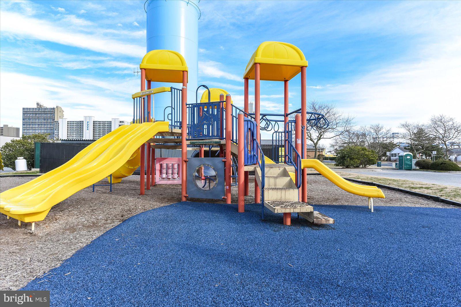 LITTLE SALISBURY - Residential