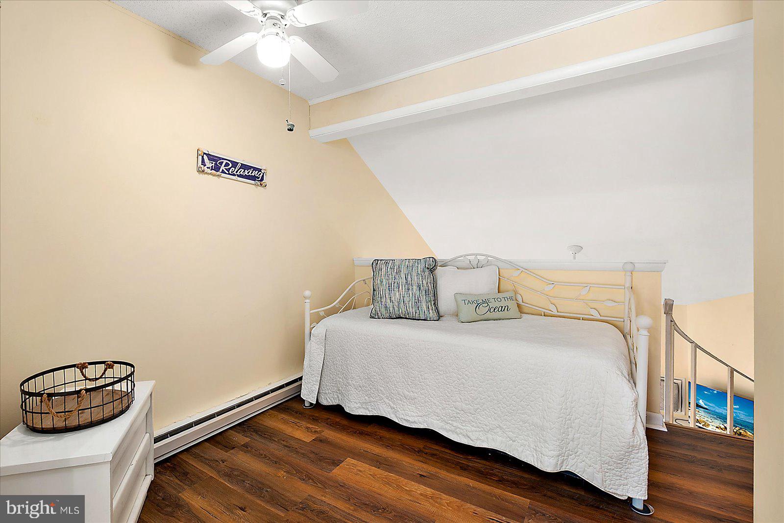 LITTLE SALISBURY - Residential