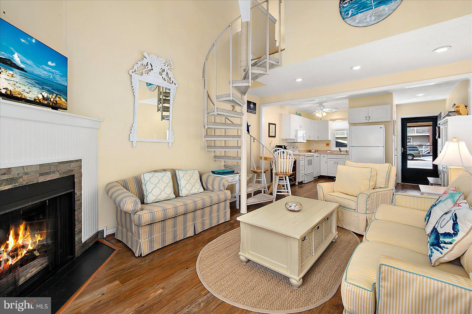 LITTLE SALISBURY - Residential