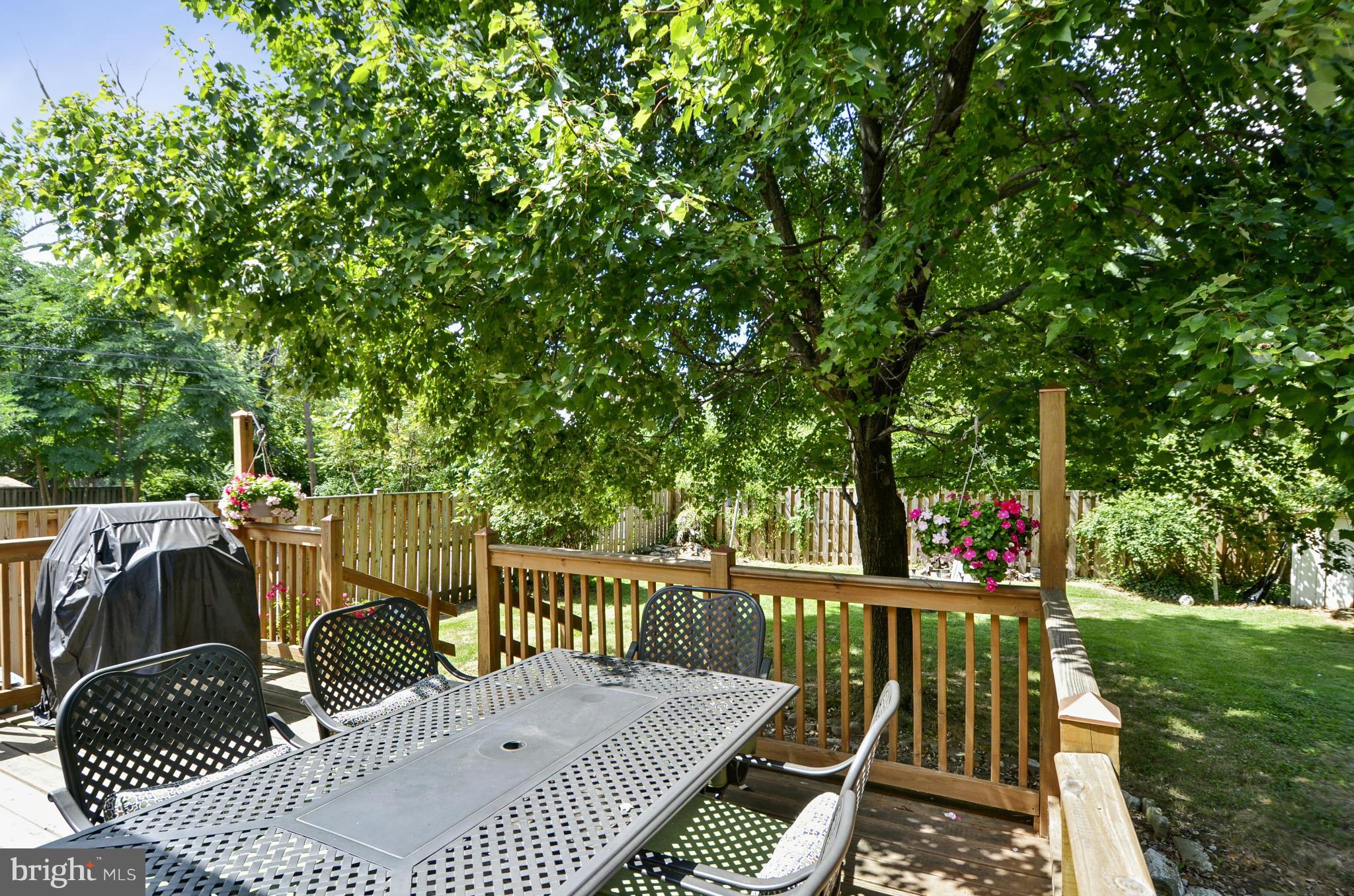 BRANDON VILLAGE - Residential