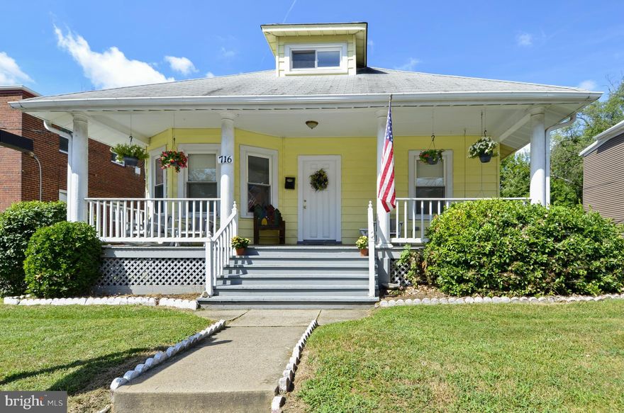 1919 bungalow  nestled in a highly sought after location.  Shop, work, live and play- no car required!  The convenient location of this home is within easy walking distance of the Ballston/Clarendon Metro Line.  Blocks from shopping, dining, and multiple  entertainment options.  Easy access to neighborhood parks, bike trails, major transportation arteries, and Washington DC.