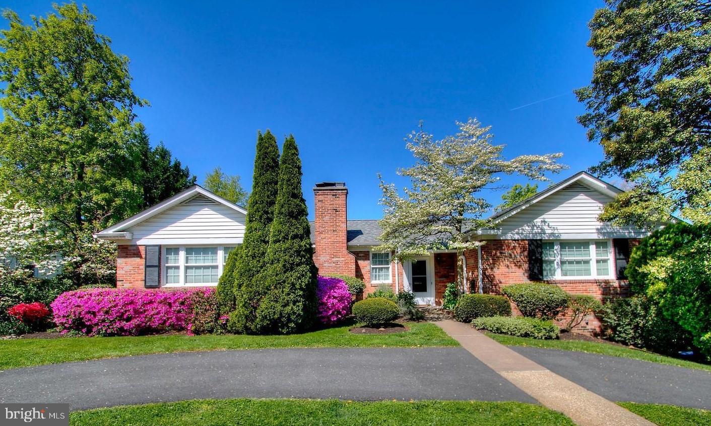 COLUMBIA PINES - Residential