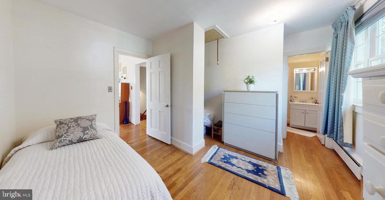 COLUMBIA PINES - Residential