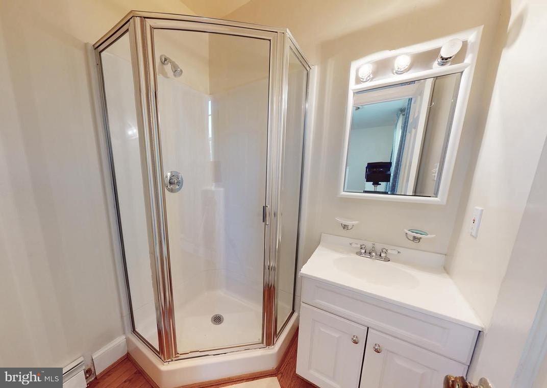 COLUMBIA PINES - Residential