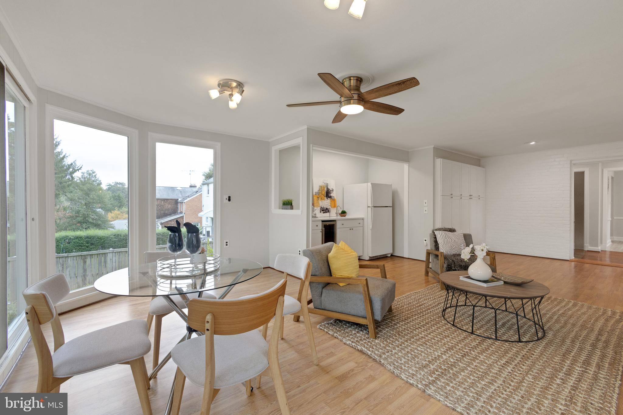 GLENVIEW - Residential