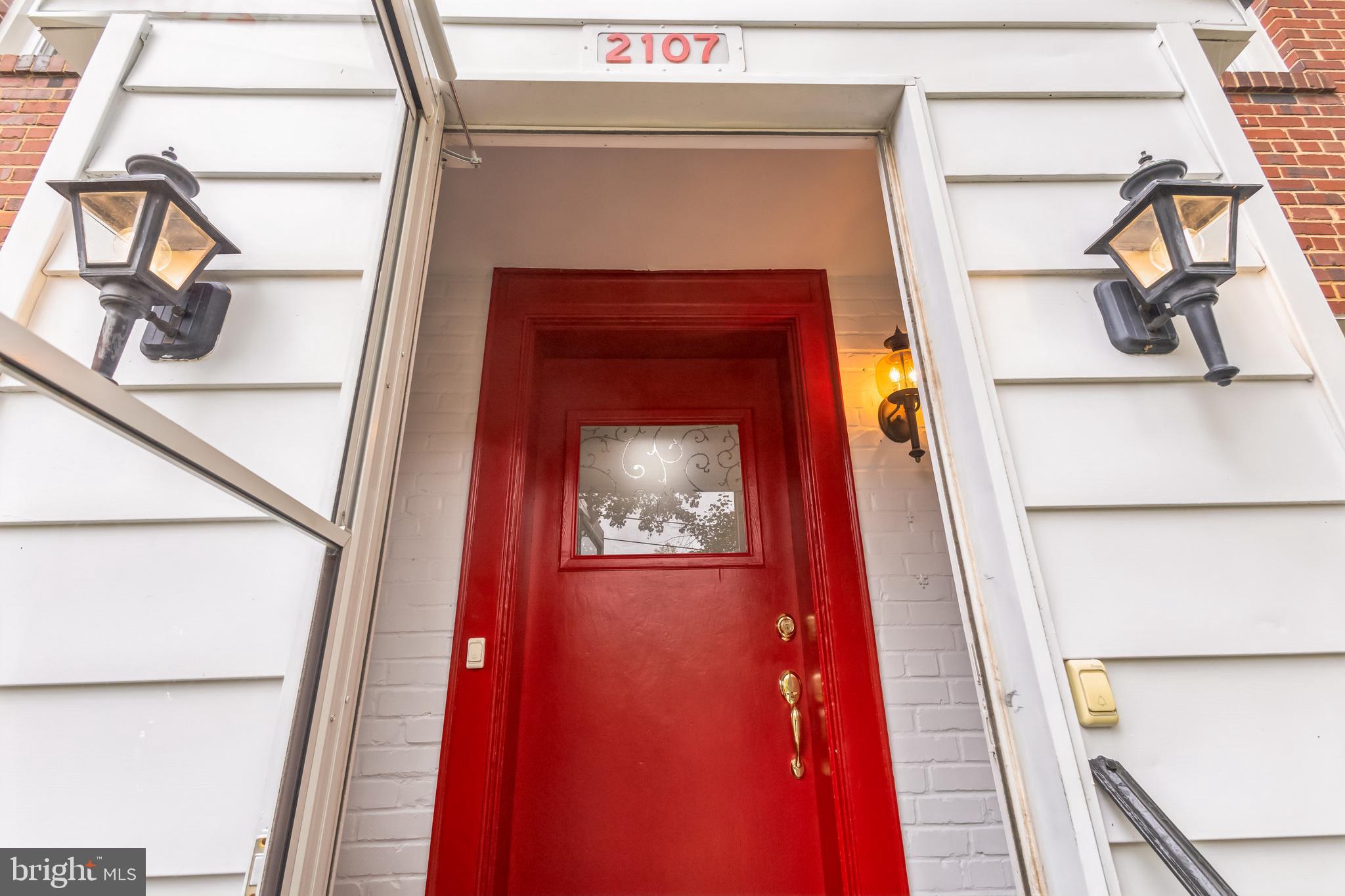 GLENVIEW - Residential