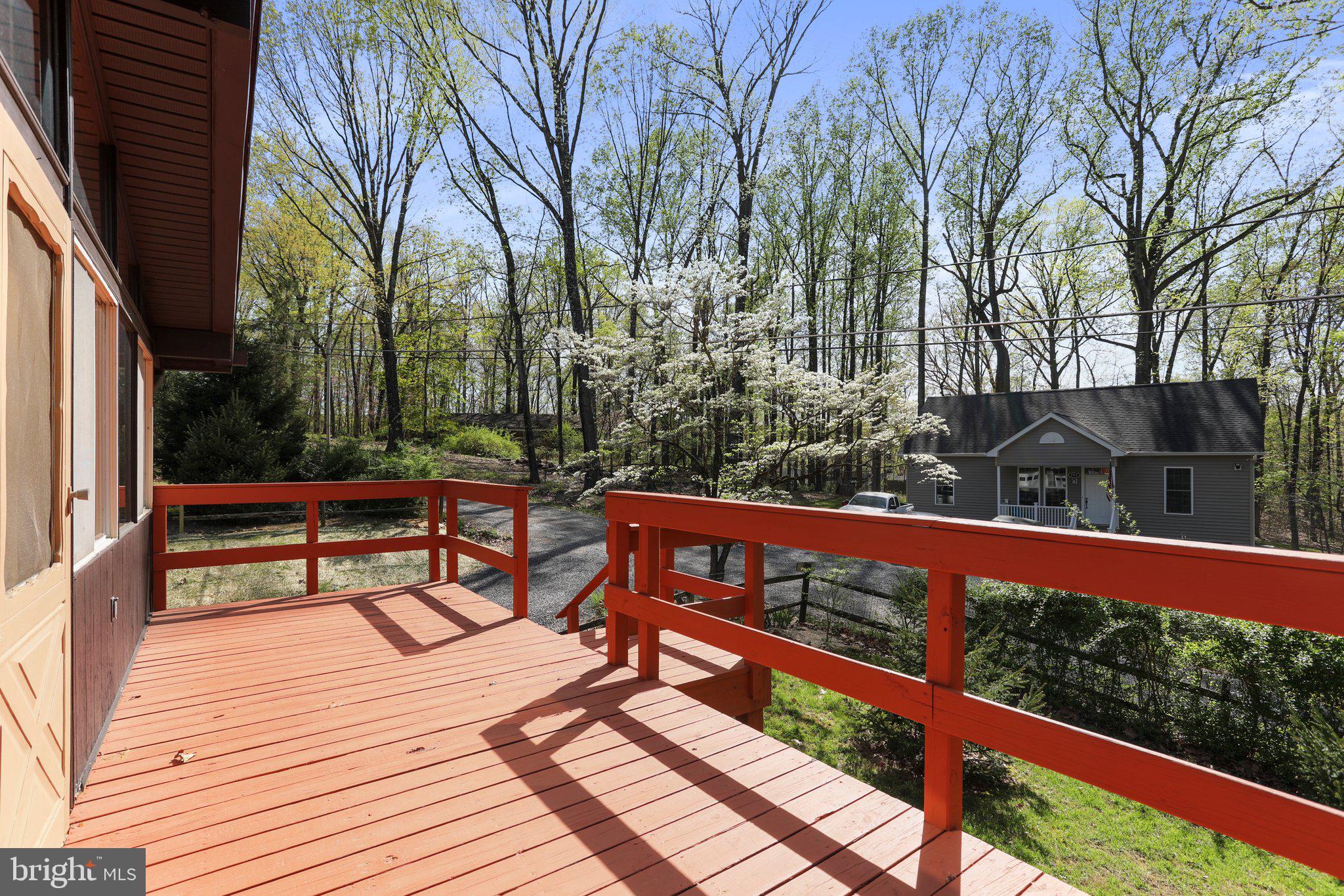 KEYES FERRY ACRES - Residential