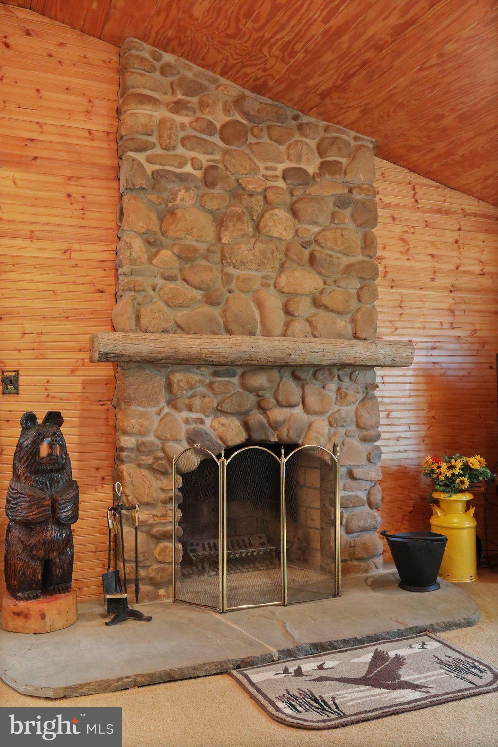 KEYES FERRY ACRES - Residential