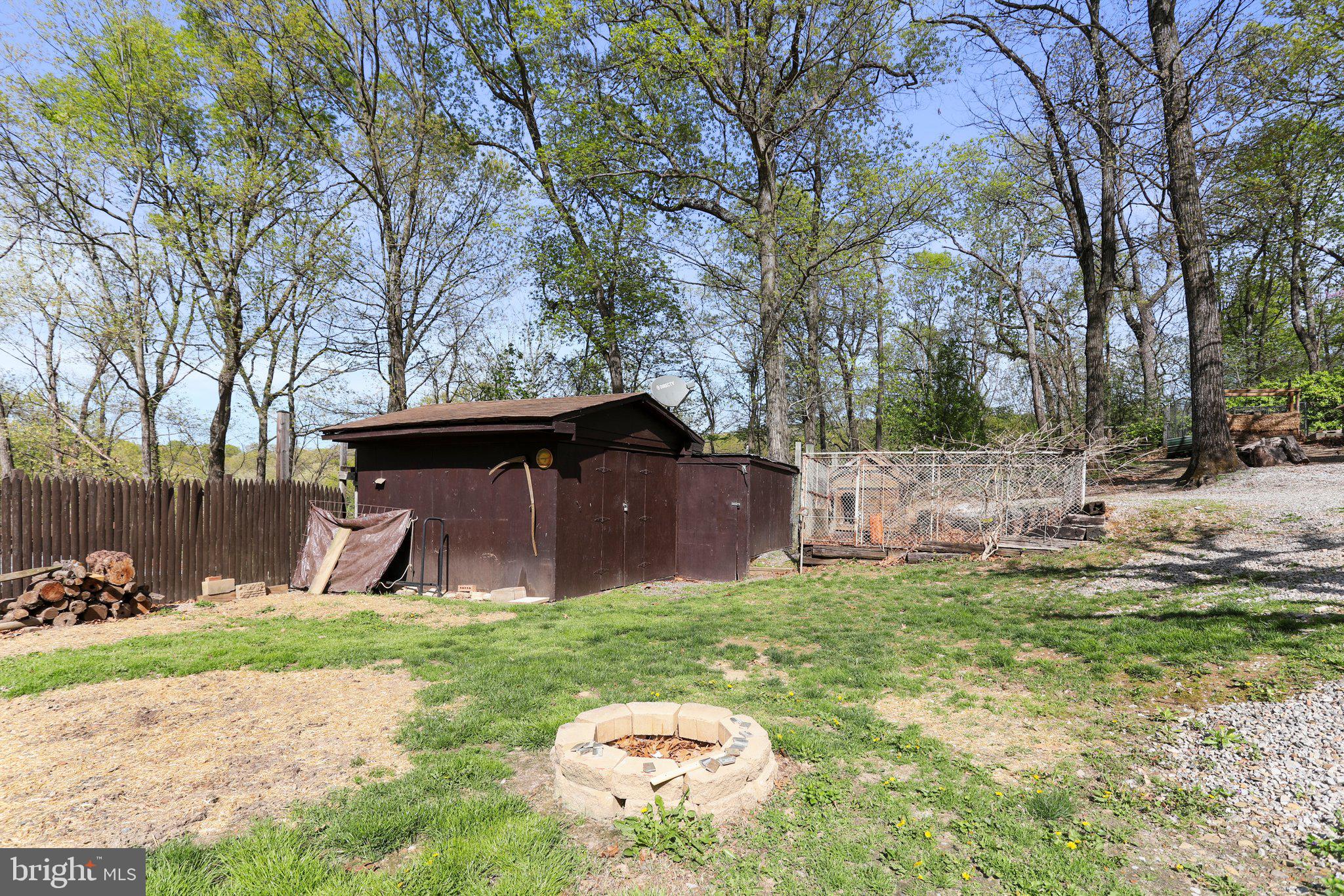 KEYES FERRY ACRES - Residential