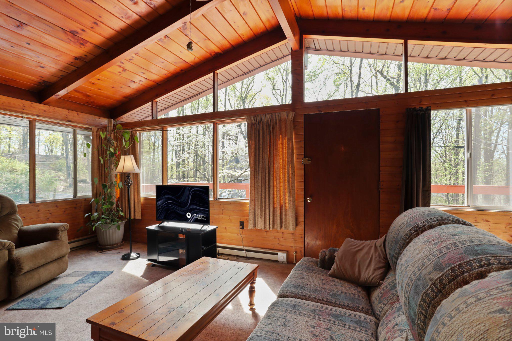 KEYES FERRY ACRES - Residential