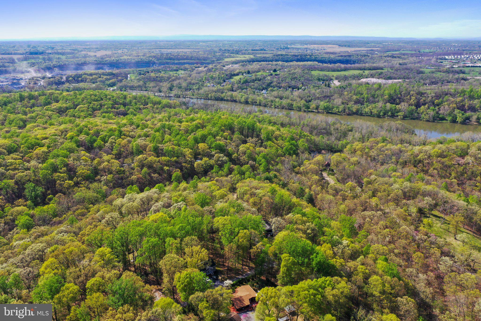 KEYES FERRY ACRES - Residential