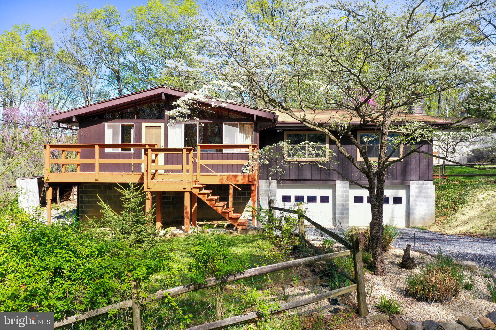 KEYES FERRY ACRES - Residential