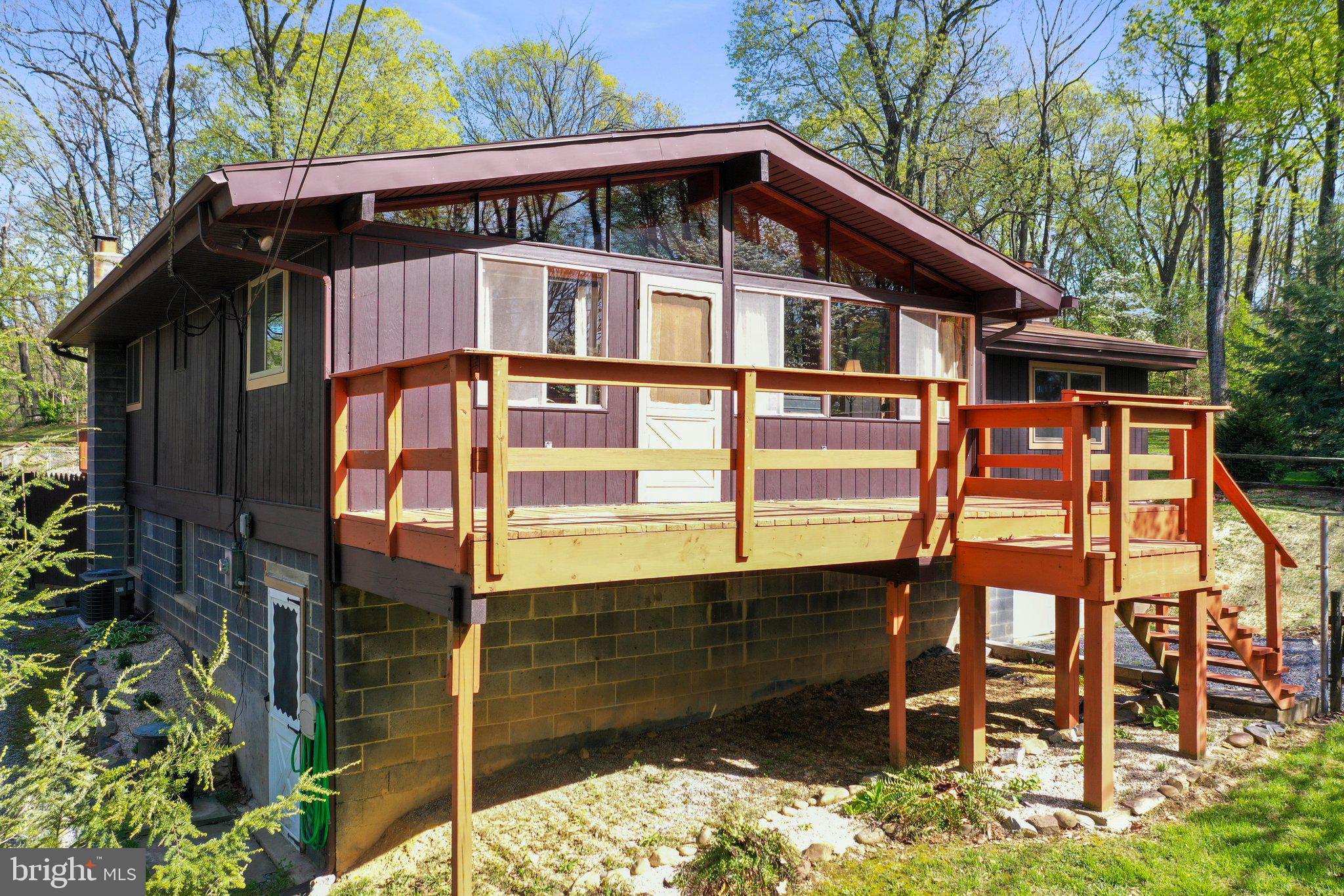 KEYES FERRY ACRES - Residential