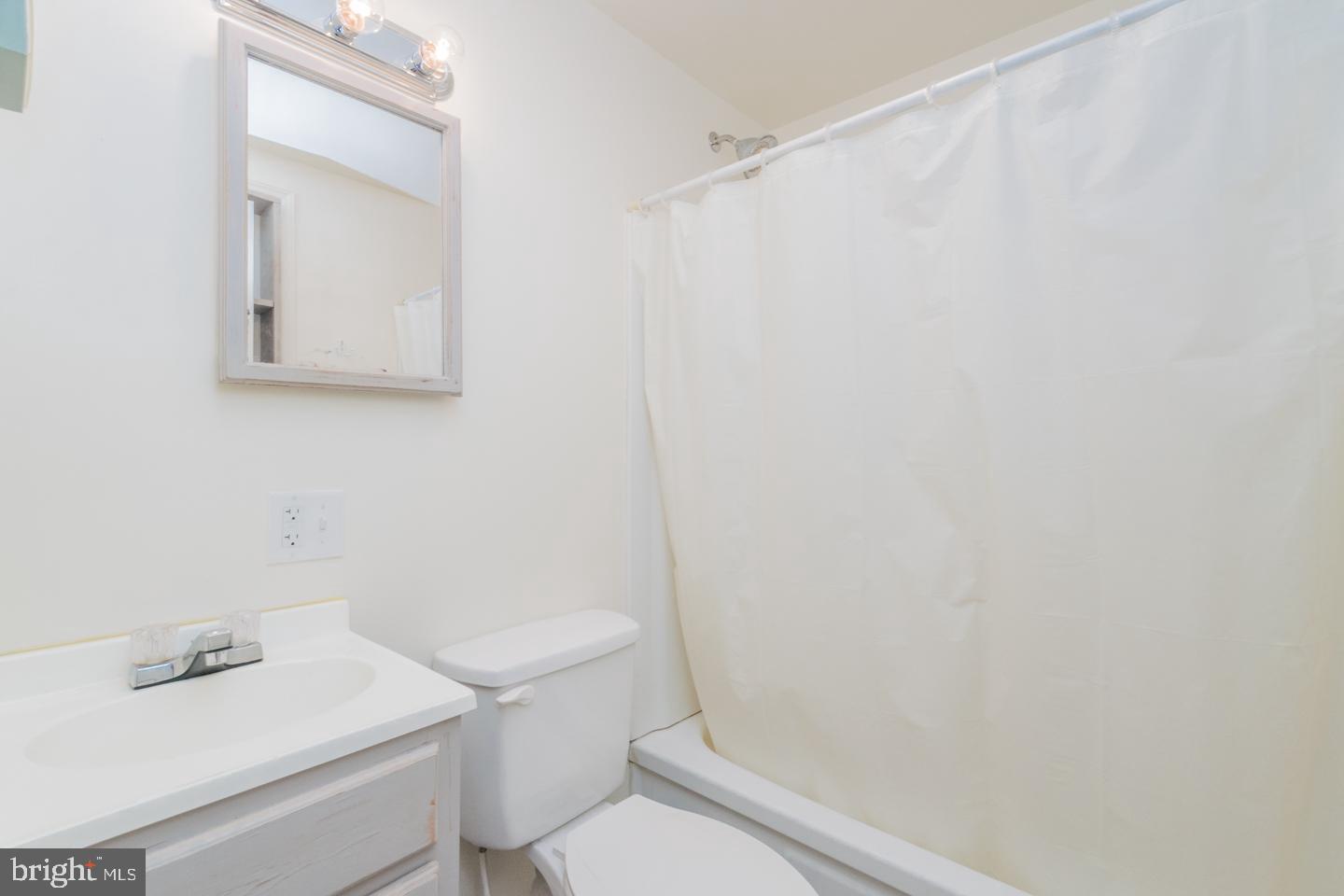 POTOMAC PARK ESTATES - Residential