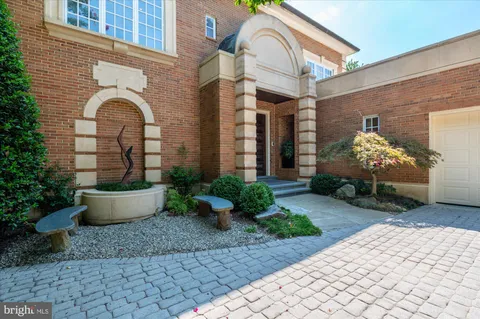 10036 Chartwell Manor Court, Potomac, MD MLS: MDMC2167196