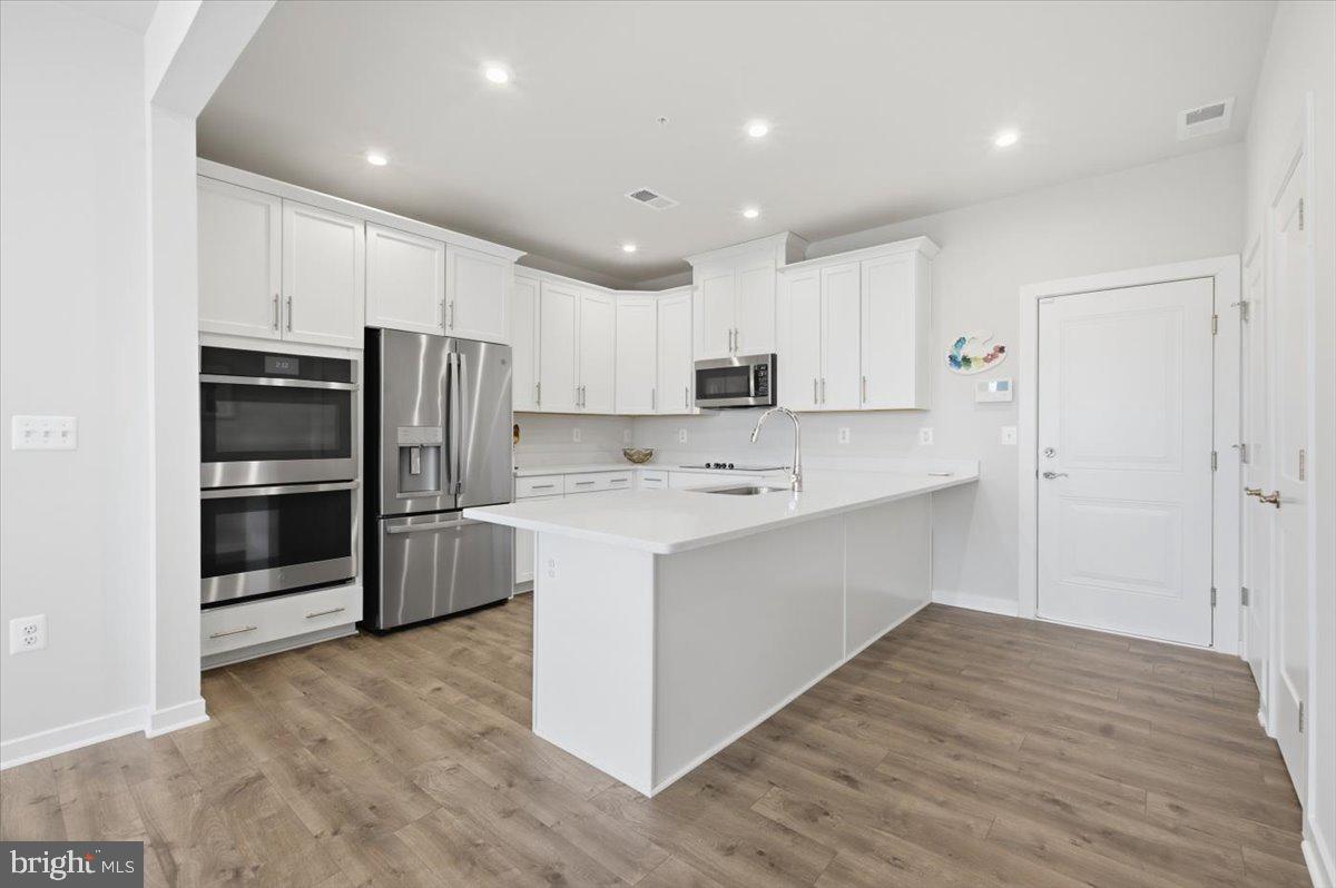 ASHBROOK PLACE - Residential