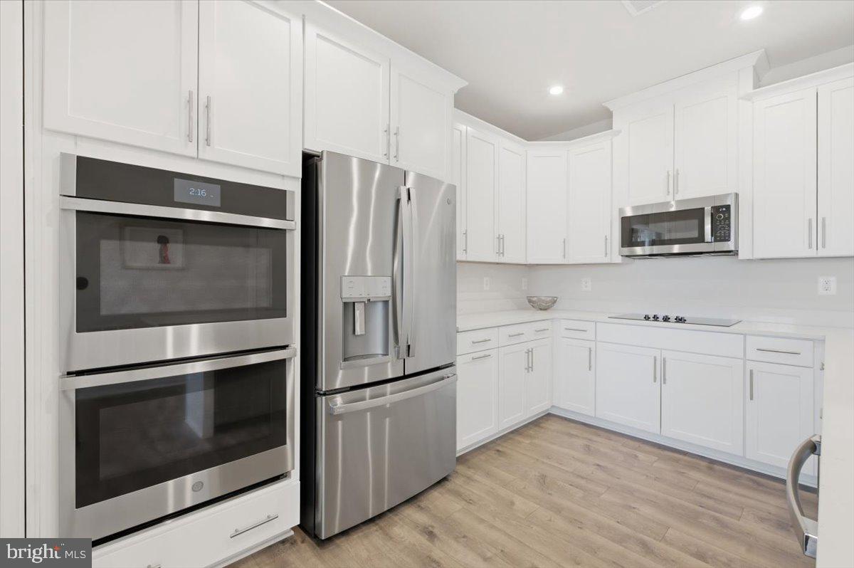 ASHBROOK PLACE - Residential