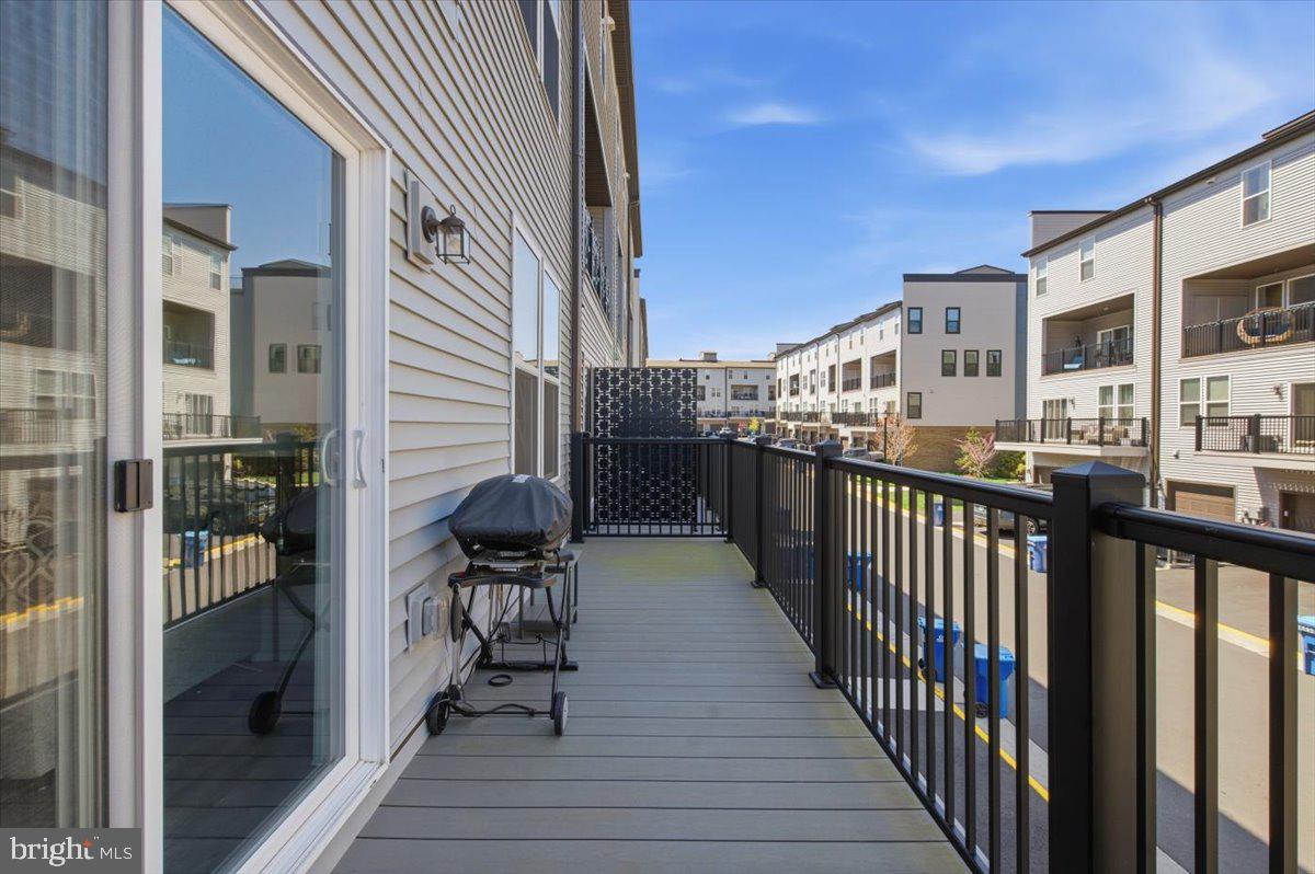 ASHBROOK PLACE - Residential