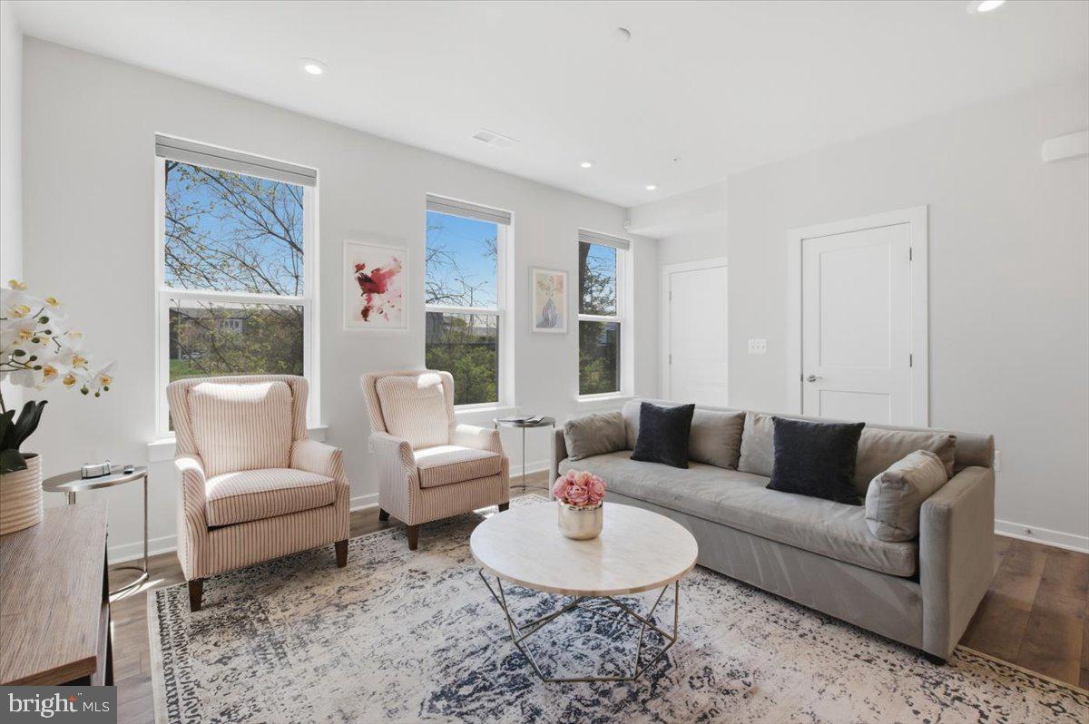 ASHBROOK PLACE - Residential