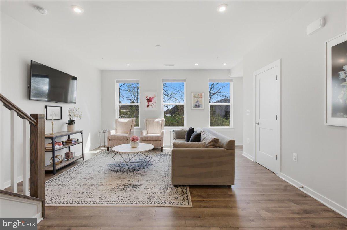 ASHBROOK PLACE - Residential