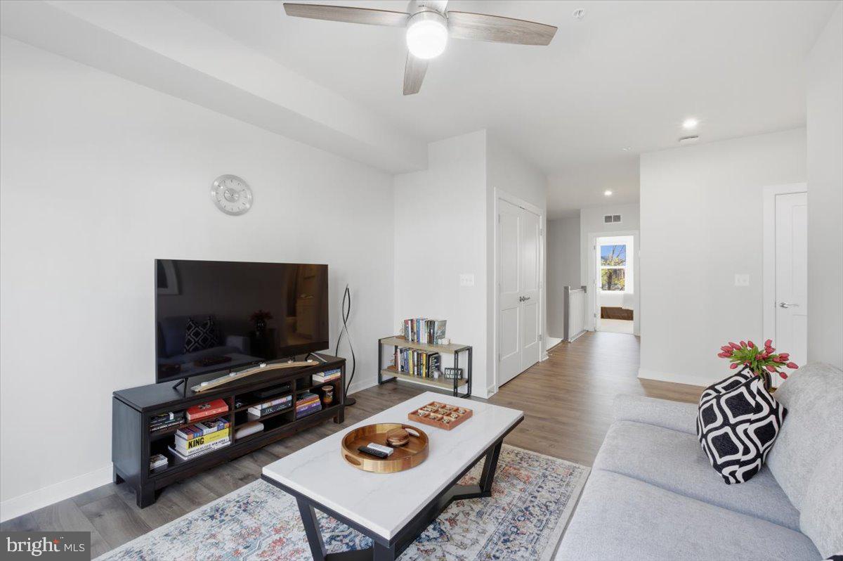 ASHBROOK PLACE - Residential