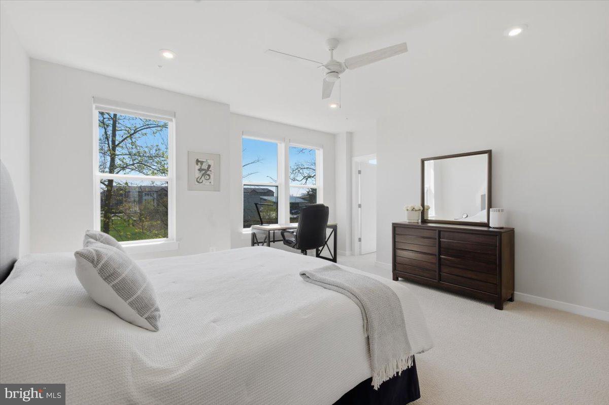 ASHBROOK PLACE - Residential