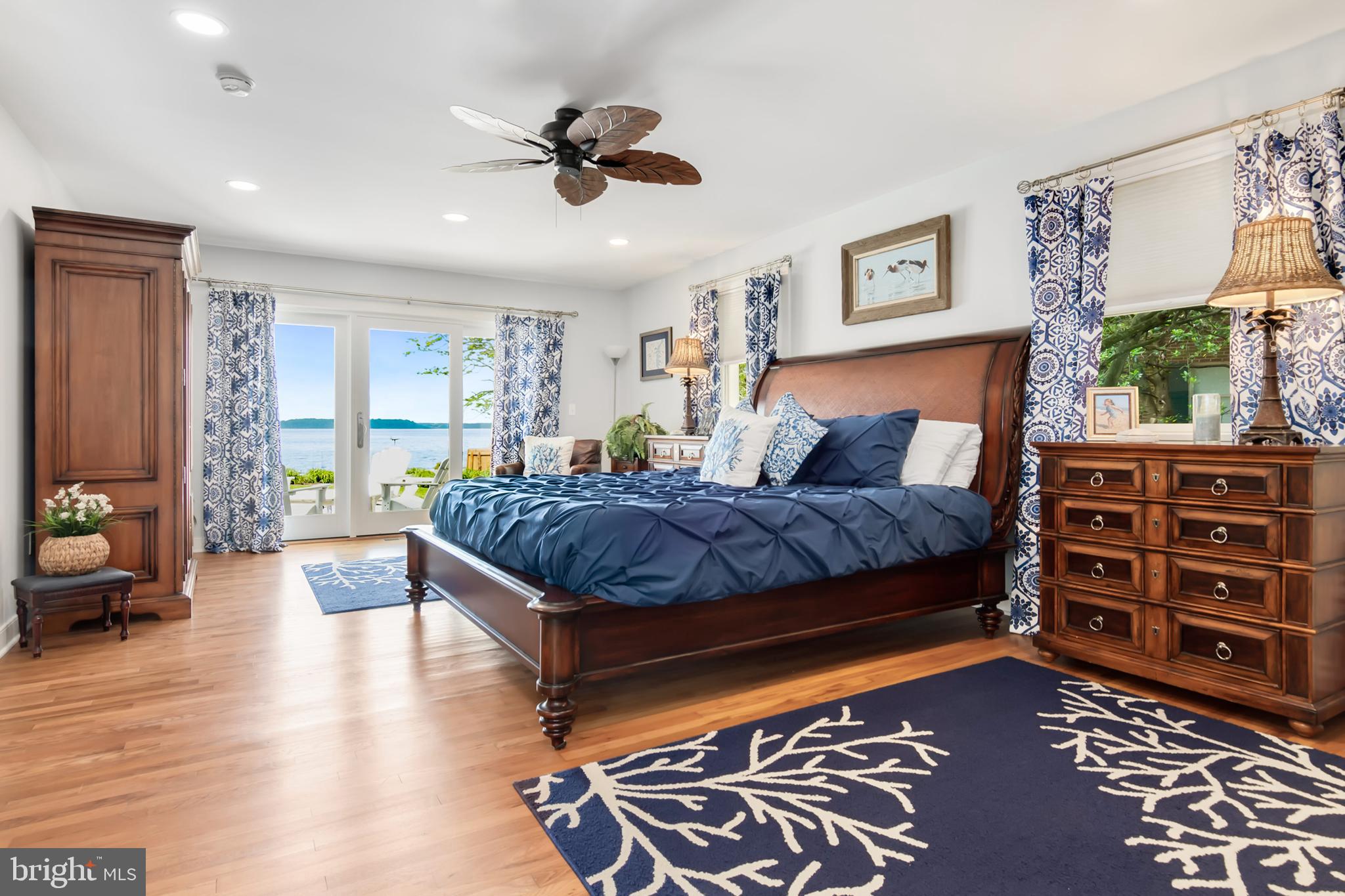 RIO VISTA - Residential