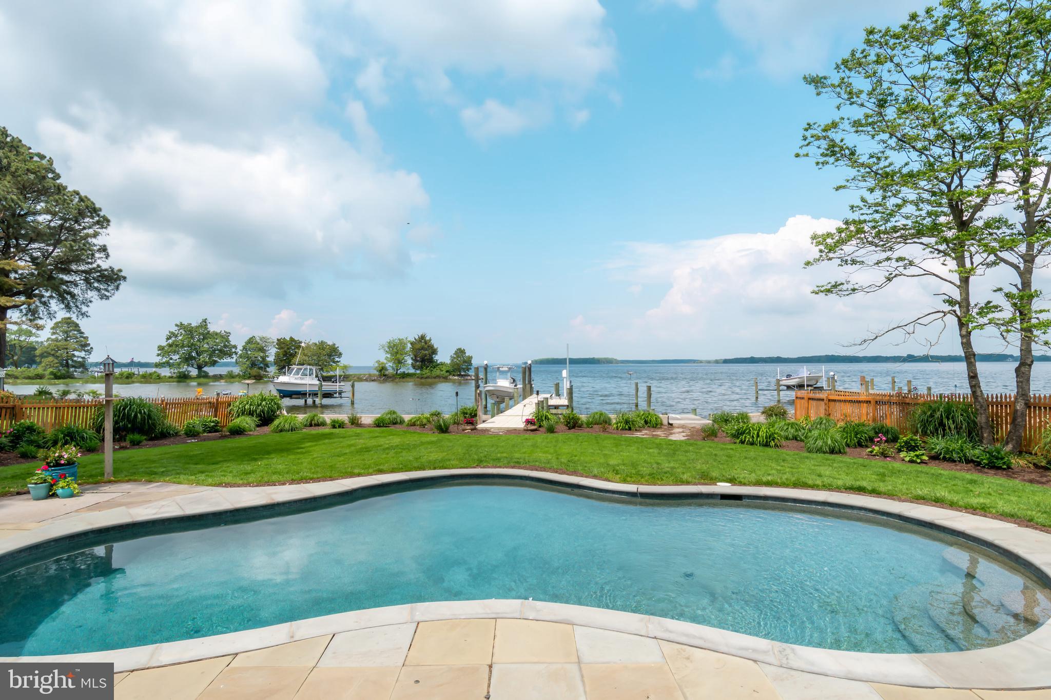 RIO VISTA - Residential