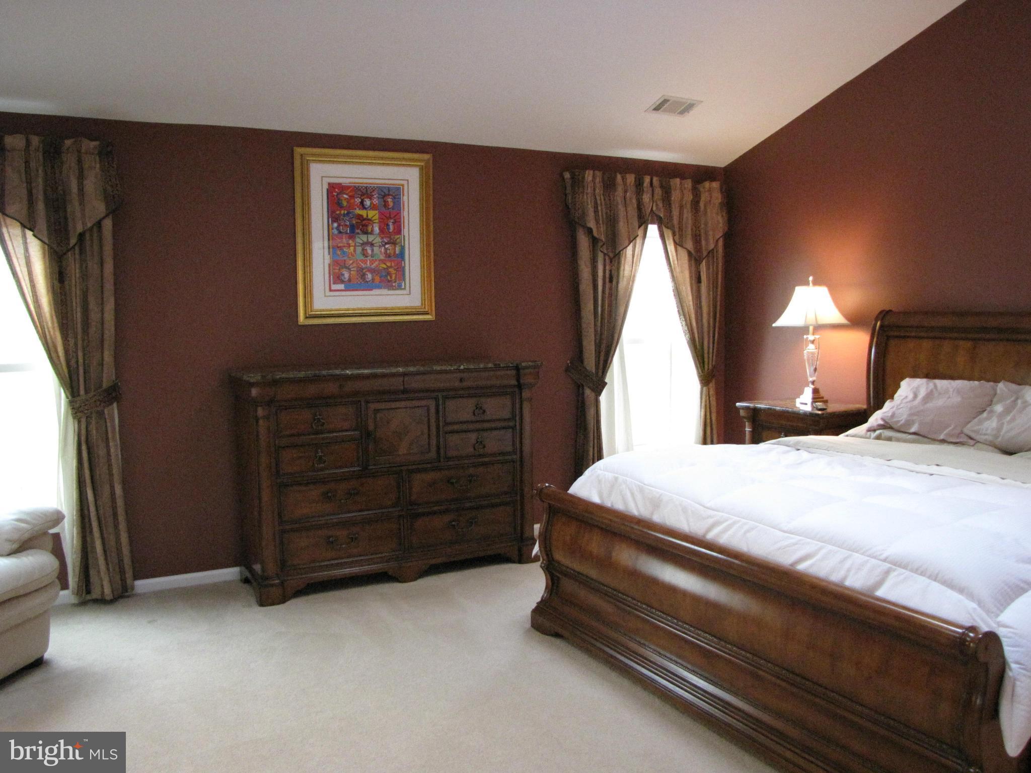 GREENS AT FAIR LAKES - Residential