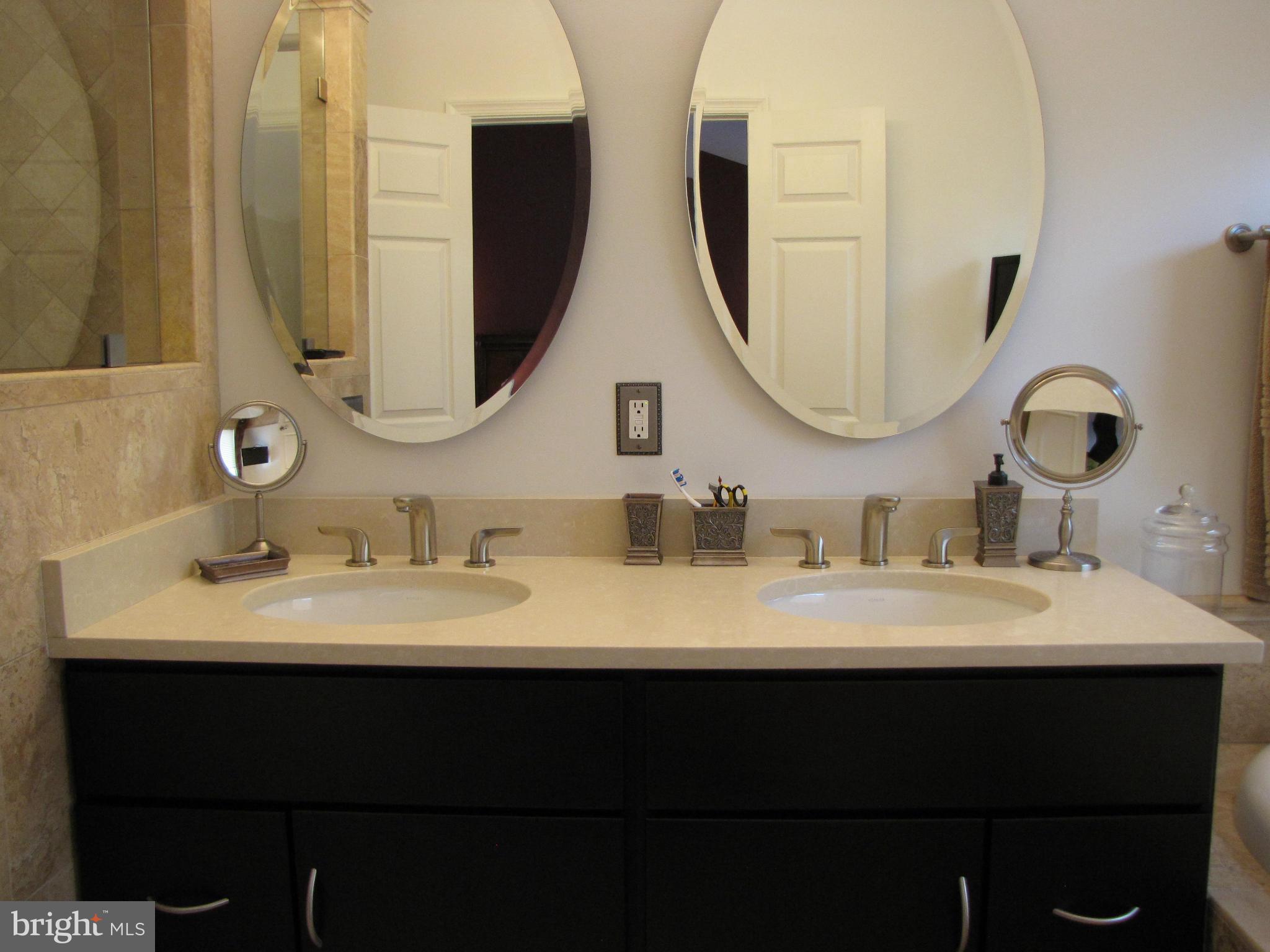 GREENS AT FAIR LAKES - Residential