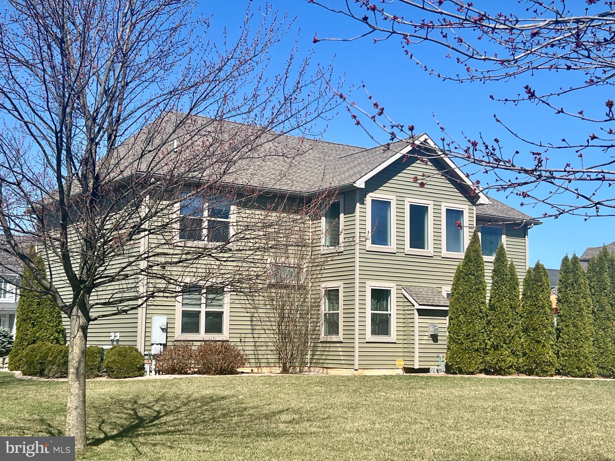 GRAND POINT CROSSING - Residential