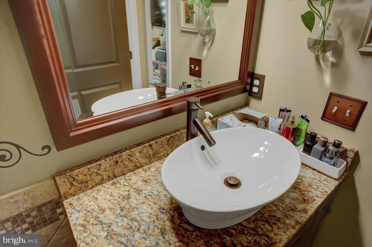 GRAND POINT CROSSING - Residential