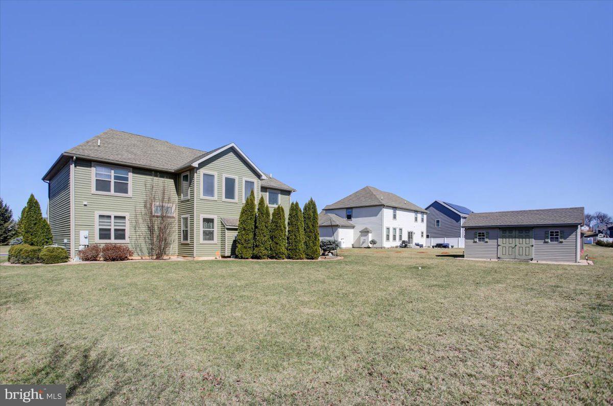 GRAND POINT CROSSING - Residential