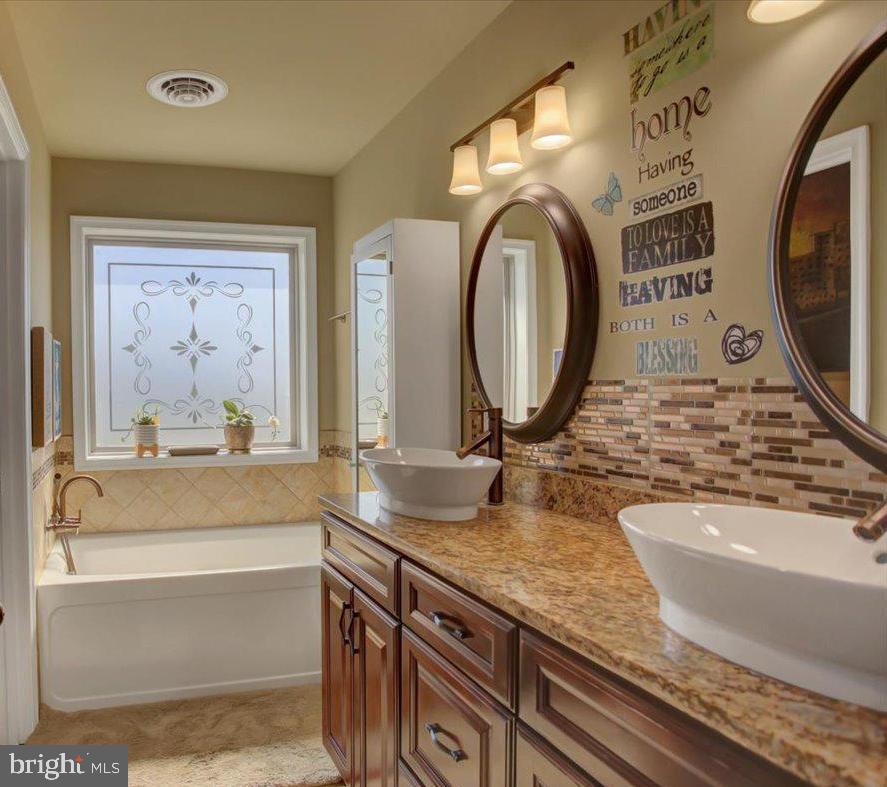 GRAND POINT CROSSING - Residential