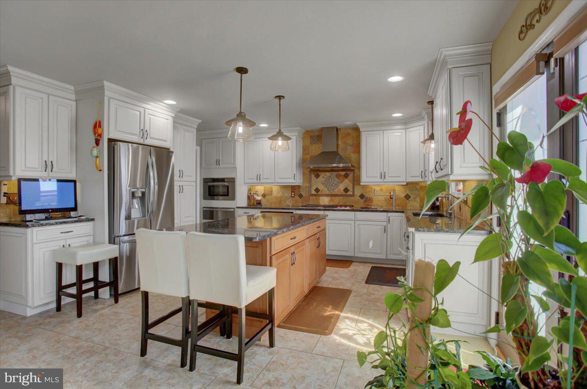 GRAND POINT CROSSING - Residential