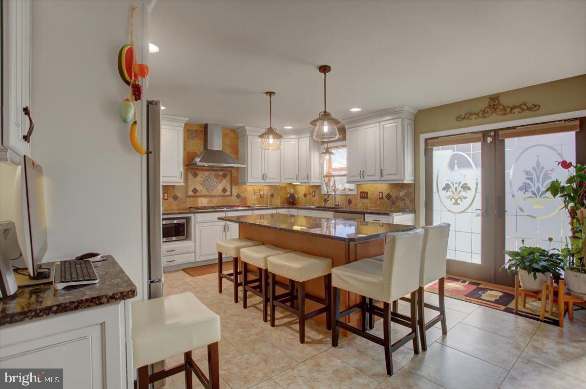 GRAND POINT CROSSING - Residential