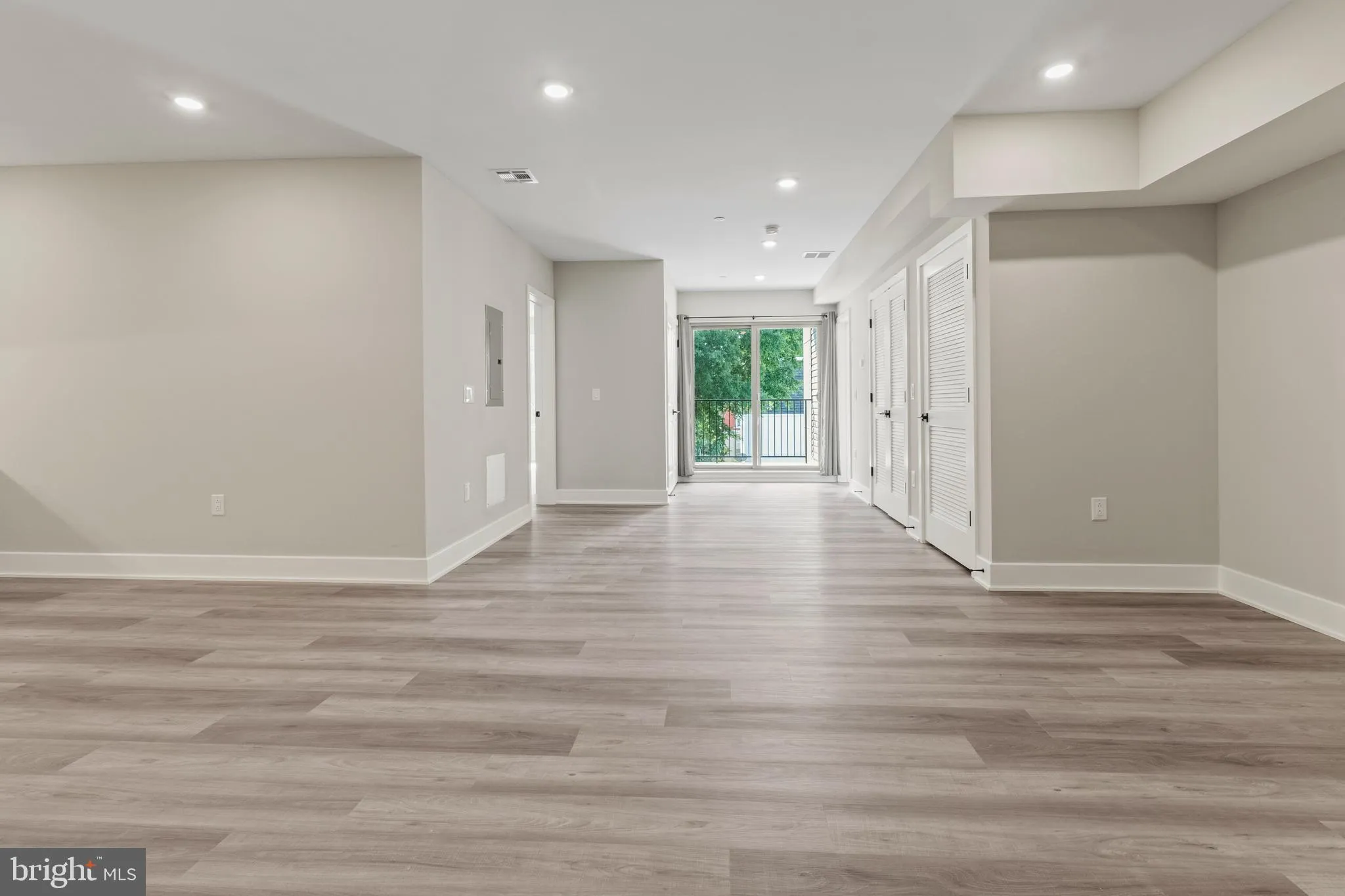 Philadelphia, Pennsylvania 19104, United States, 3 Bedrooms Bedrooms, ,3 BathroomsBathrooms,Residential,Active,89011