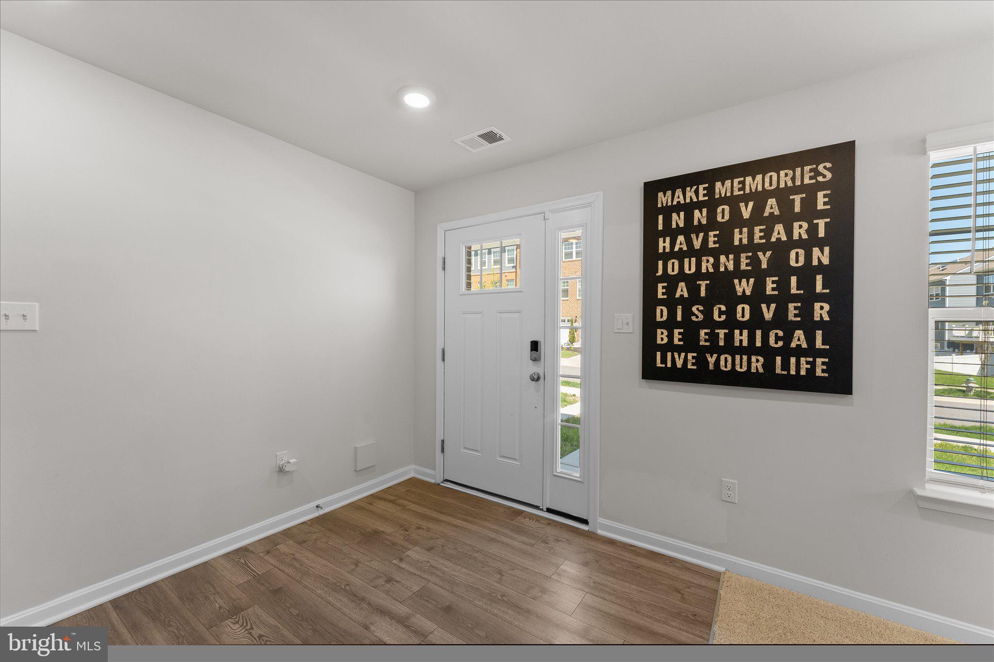 WOODMORE OVERLOOK - Residential Lease